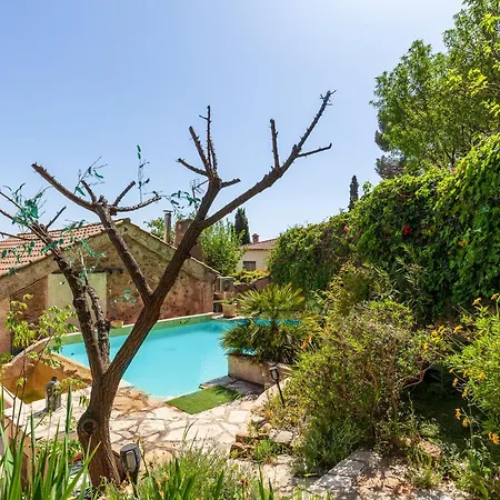 De Charme Les Araucarias Apartment La Garde (Var)